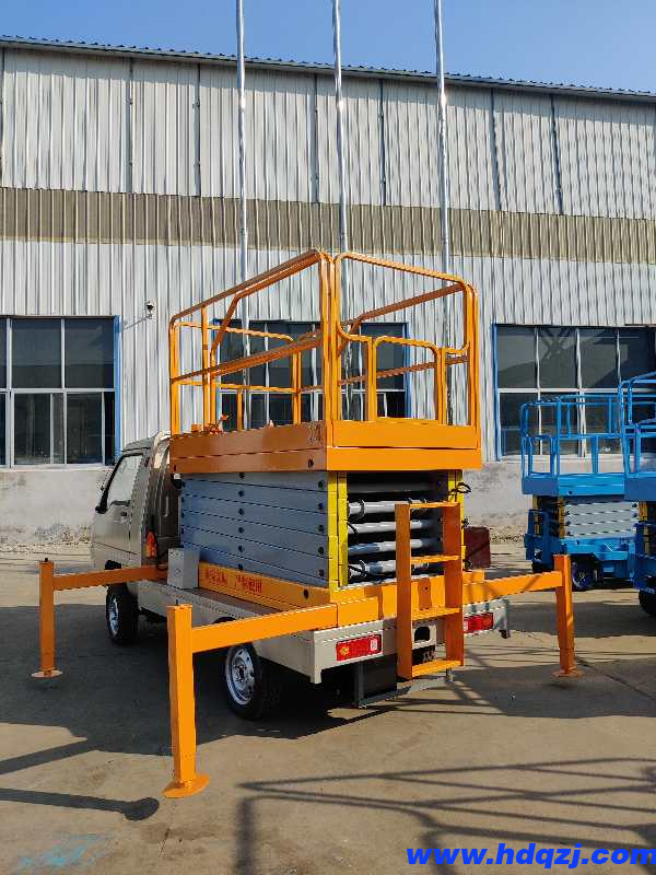 電動(dòng)車(chē)載式高空作業(yè)平臺(tái)