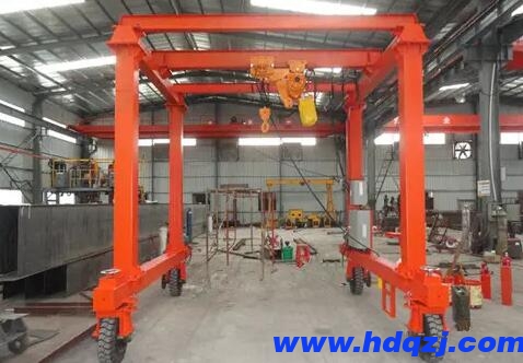 輪胎龍門吊發(fā)電機(jī)組負(fù)荷太重時，推動機(jī)的轉(zhuǎn)數(shù)是不是會減緩?